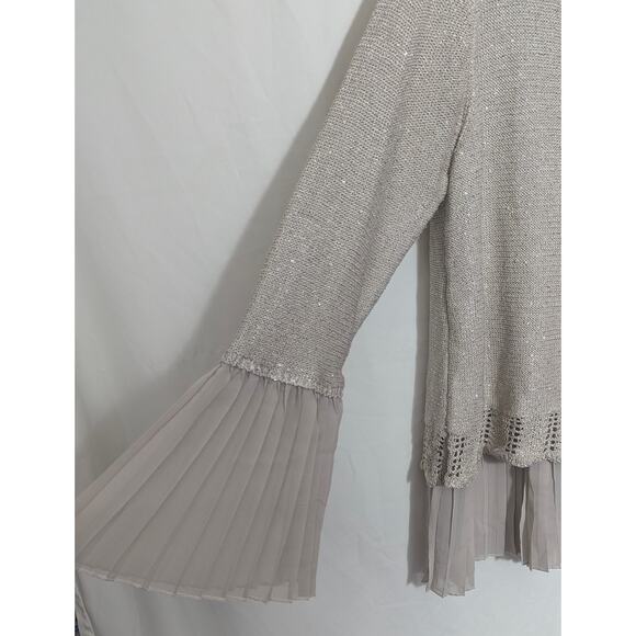 Sioni Gray Beige Sequin Knit Pleated Trim Sweater Size Large - Picture 4 of 5